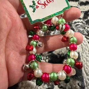 Christmas-Stretch Multicolor Jingle Bells & Multicolor Bead  Bracelet